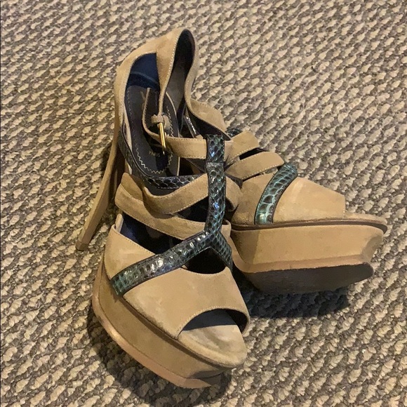 YSL Tan/Python heels | Sizes: 38 - Picture 2 of 5